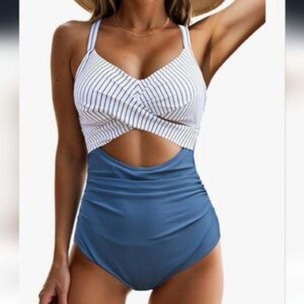 NWT Eomenie Size XL Blue & Stripe Colorblock High Waist Cutout Swimsuit